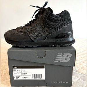 New Balance Woman’s sneaker size 6.5